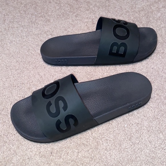 Hugo Boss slides - Picture 2 of 3
